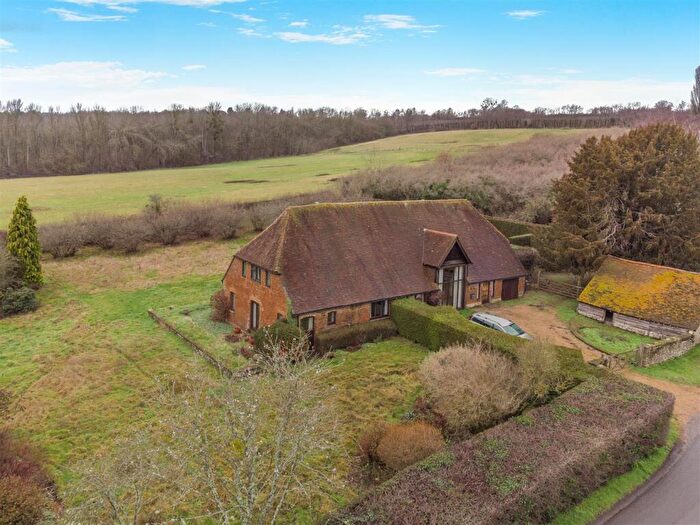 4 Bedroom Barn Conversion For Sale In Church Hill, Boughton Monchelsea, Maidstone, ME17