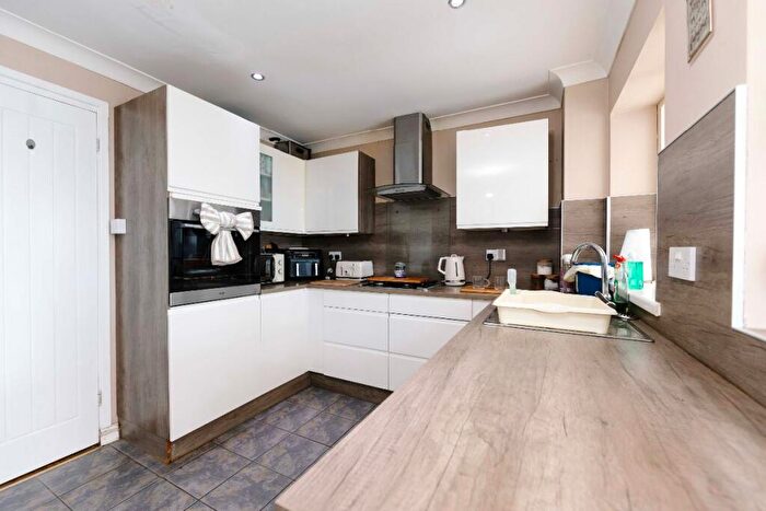 2 Bedroom Terraced House For Sale In Parc Wenallt, Treharris, CF46