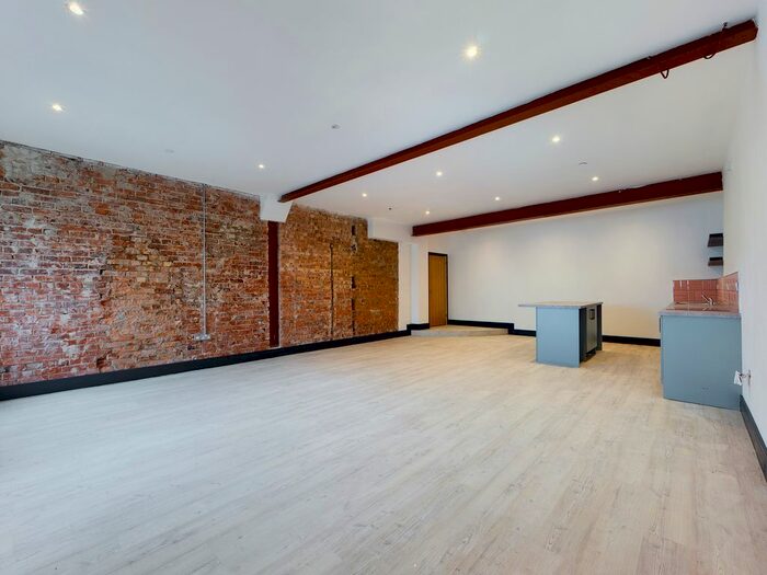 3 Bedroom Flat To Rent In Kings Buildings, City Centre, Swansea, SA1