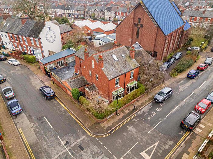 5 Bedroom Detached House For Sale In The Vicarage, Craven Street, Chapelfields, Coventry, CV5