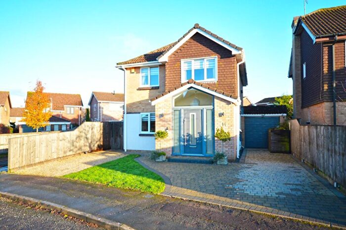 4 Bedroom Detached House For Sale In Kingston Avenue, Saltford, Bristol, BS31