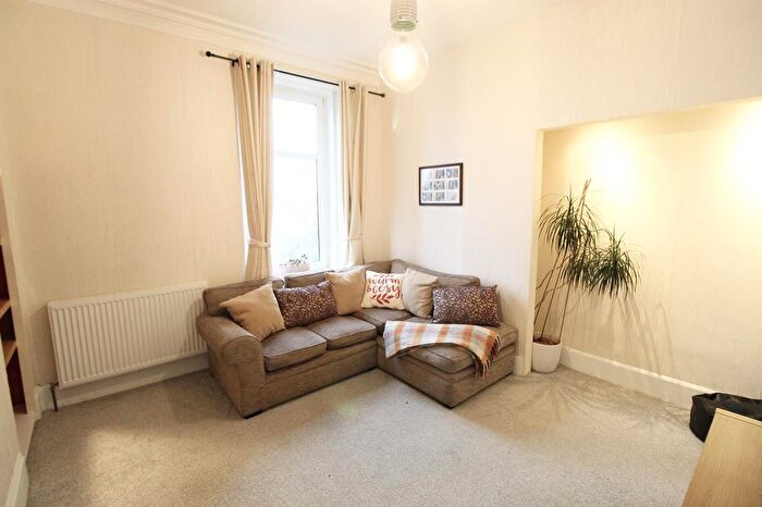 1 Bedroom Flat To Rent In Powis Place, Top Floor Left, AB25