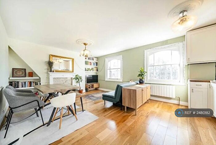 2 Bedroom Flat To Rent In Tyrwhitt Road, London, SE4