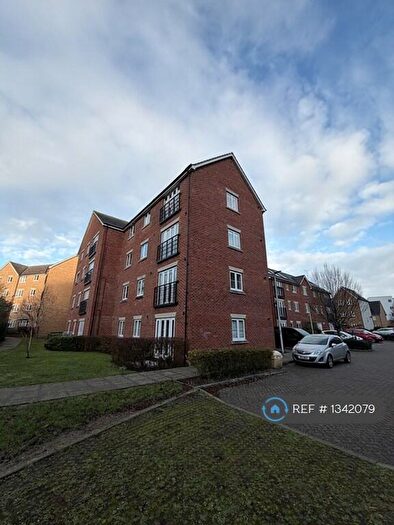 2 Bedroom Flat To Rent In Sealand Drive, Rochester, ME2