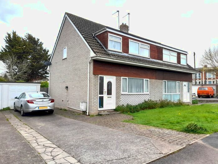 3 Bedroom Semi-Detached House To Rent In Cherry Grove, Yatton, Bristol, BS49