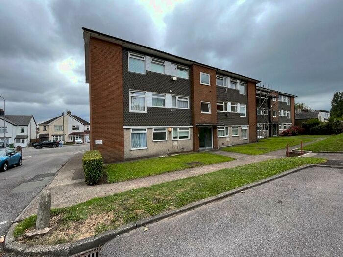 2 Bedroom Flat To Rent In The Philog, Cardiff, CF14