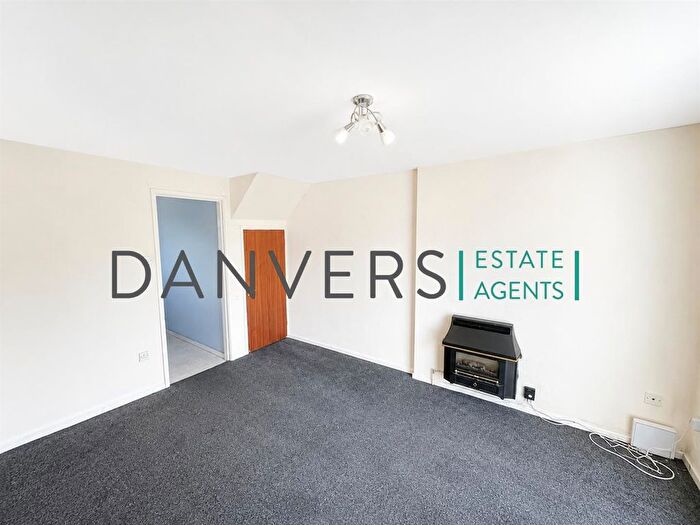 2 Bedroom Terraced House To Rent In Partridge Road, Leicester, LE4