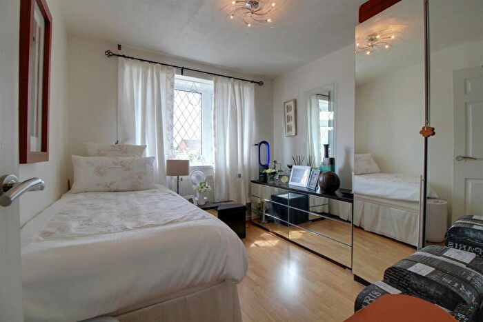 3 Bedroom Detached Bungalow For Sale In Kaybourne Crescent, Gloucester, GL3