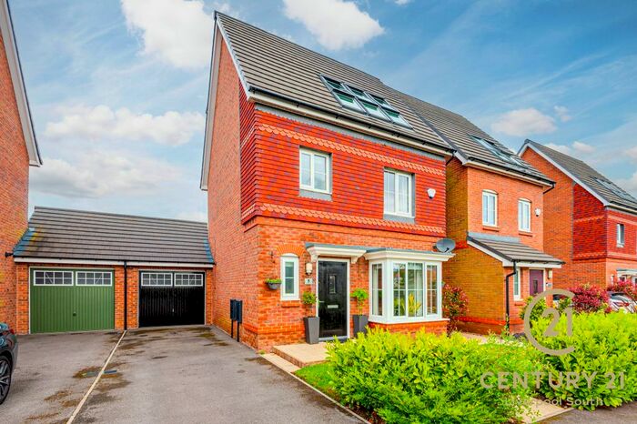 4 Bedroom Detached House For Sale In Pickering Road, Roby, L36