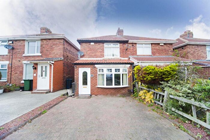 2 Bedroom Semi-Detached House For Sale In Leechmere Crescent, Seaham, SR7