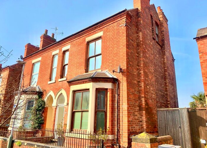 4 Bedroom House To Rent In Stratford Road, West Bridgford, NG2