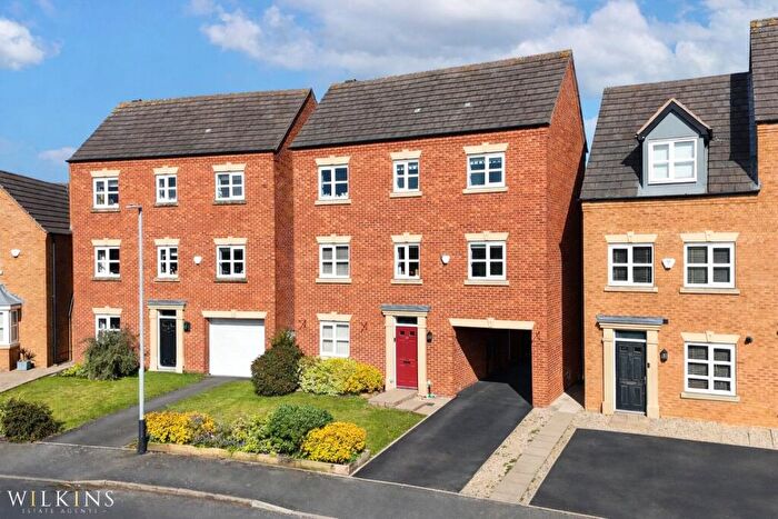 4 Bedroom Detached House For Sale In Lowes Drive, Tamworth, Staffordshire, B77