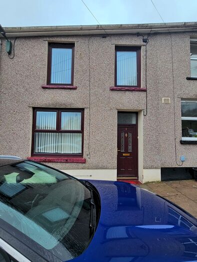 3 Bedroom End Of Terrace House To Rent In Nelson Street, Aberdare, CF44