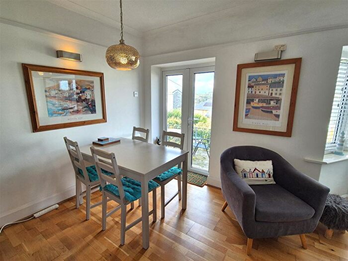 2 Bedroom Semi-Detached Bungalow For Sale In Battery Park, Polruan, Fowey, PL23