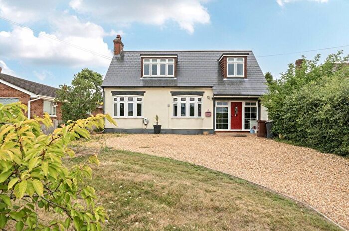 3 Bedroom Detached House For Sale In Monxton Road, Monxton, SP11