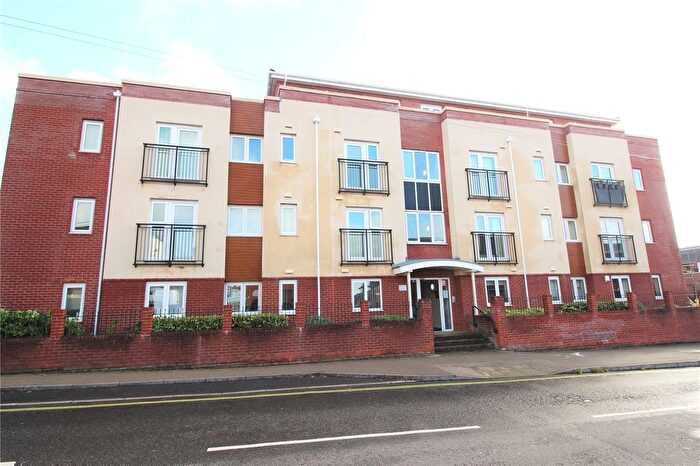 1 Bedroom Flat To Rent In Quay Street, Fareham, Hampshire, PO16