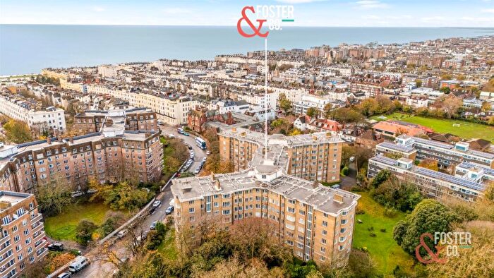 2 Bedroom Apartment For Sale In Furze Hill, Hove, BN3