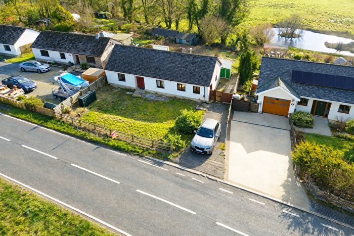 3 Bedroom Detached Bungalow For Sale In Alltyblacca, Llanybydder, SA40