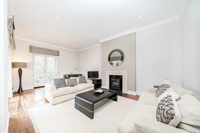 2 Bedroom Flat To Rent In Fawcett Street, Chelsea, SW10