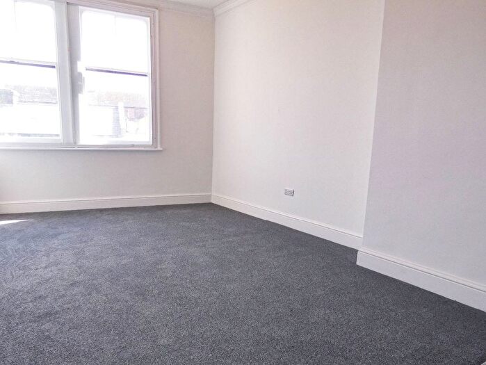 1 Bedroom Flat To Rent In Apartment Lyons Grove, Consort Street, Stoke, ST4