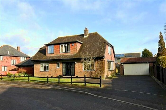4 Bedroom Detached House To Rent In Silvertrees, Emsworth, Hampshire, PO10