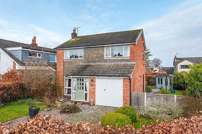 3 Bedroom Detached House For Sale In Beechfields, Eccleston, Chorley, PR7