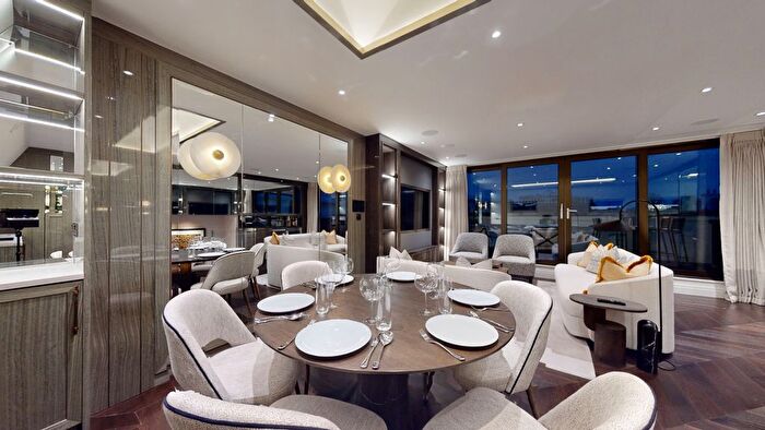 3 Bedroom Flat To Rent In Prince Of Wales Terrace, Kensington, W8