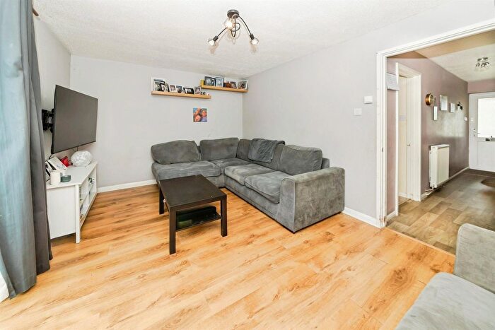 3 Bedroom Terraced House For Sale In Bramble Close, Copthorne, Crawley, RH10