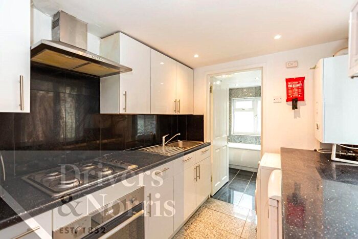 4 Bedroom Terraced House To Rent In Mitford Road, Archway, London, N19
