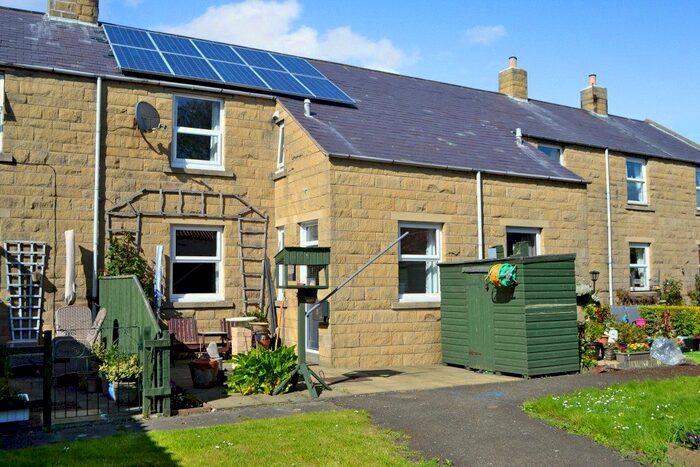 3 Bedroom Country House For Sale In Crossgates, Holy Island, Berwick-Upon-Tweed, Northumberland, TD15