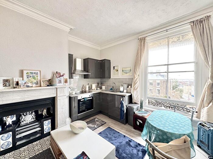 1 Bedroom Flat To Rent In Fonnereau Road, Ipswich, IP1