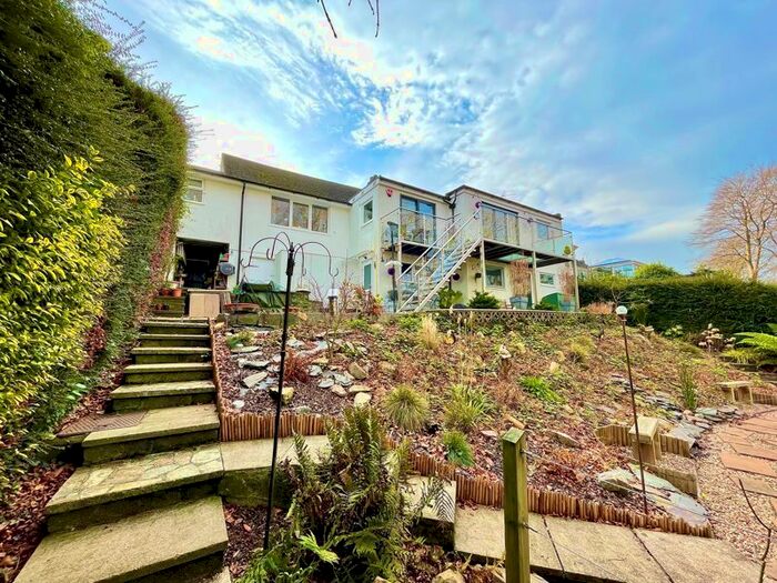 4 Bedroom Detached House For Sale In Glenholt Road, Glenholt, Plymouth