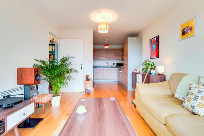 1 Bedroom Flat To Rent In Tarves Way, London, SE10