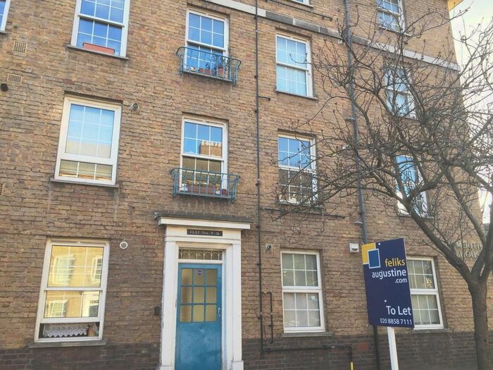1 Bedroom Flat To Rent In Plymouth House, Devonshire Drive, Greenwich, SE10