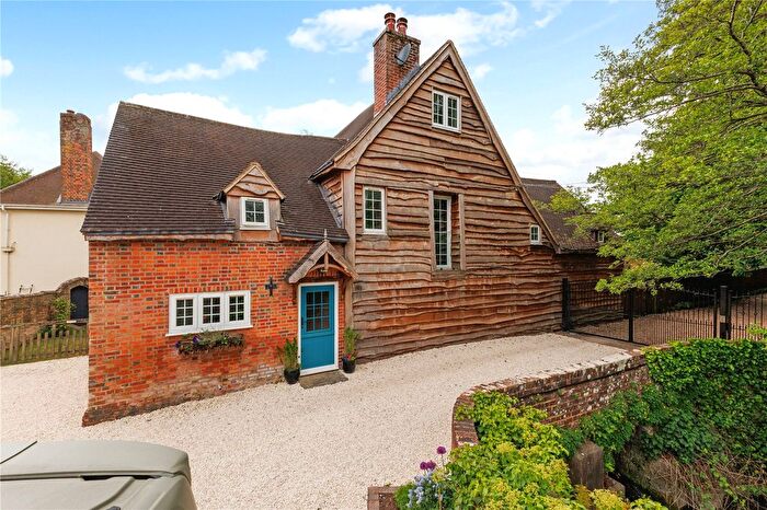 4 Bedroom Detached House For Sale In Mill Lane, Padworth, Reading, Berkshire, RG7