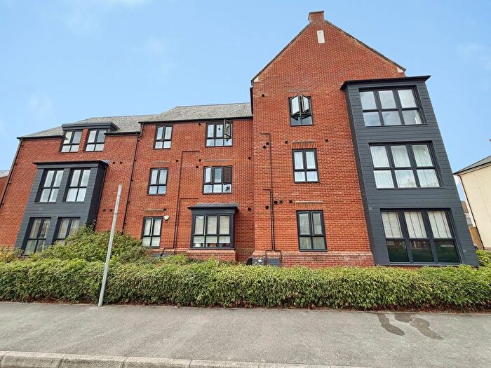 1 Bedroom Flat For Sale In Fire Station Road, Wellesley, Aldershot, Hampshire, GU11