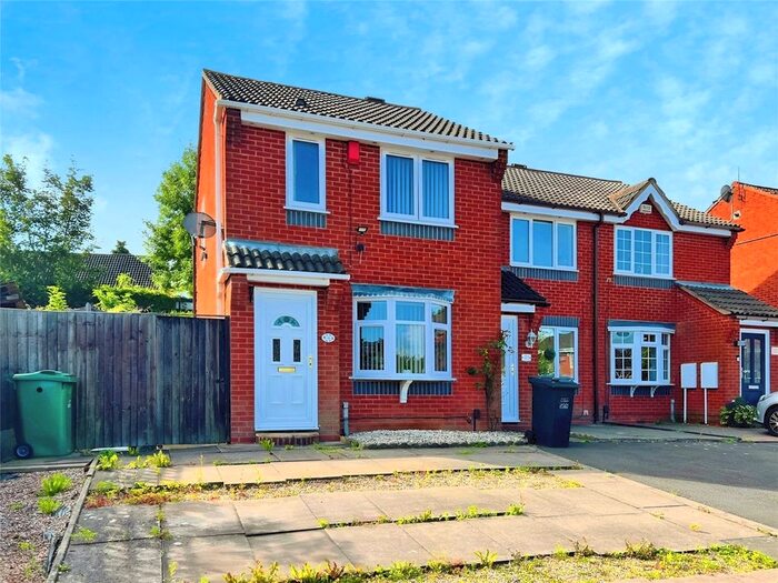2 Bedroom End Of Terrace House To Rent In Denbigh Close, Dudley, West Midlands, DY1