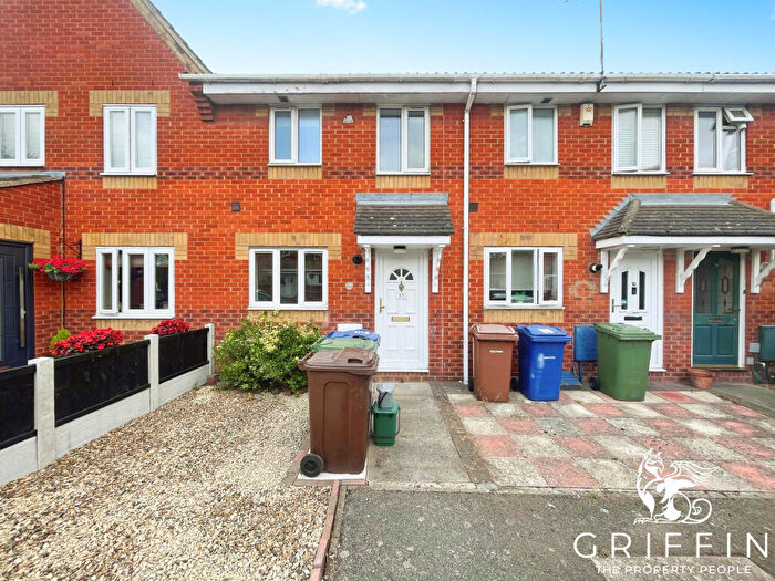 2 Bedroom Semi-Detached House To Rent In Jason Close, Orsett, Orsett, RM16