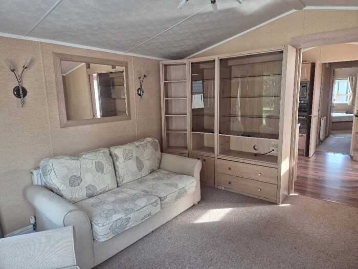 2 Bedroom Caravan For Sale In Pre Loved Holiday Home, Crossburn Holiday Park, , Peebles, Scottish Borders, EH45