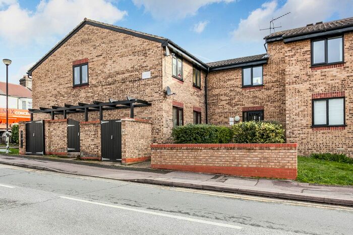 2 Bedroom Flat To Rent In Skinner Court, Yunus Khan Close, Walthamstow, E17