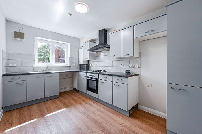 2 Bedroom Terraced House For Sale In Liardet Street, New Cross, London, SE14