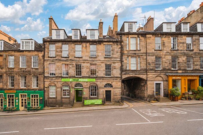 3 Bedroom Flat For Sale In () Broughton Street, Edinburgh, EH1