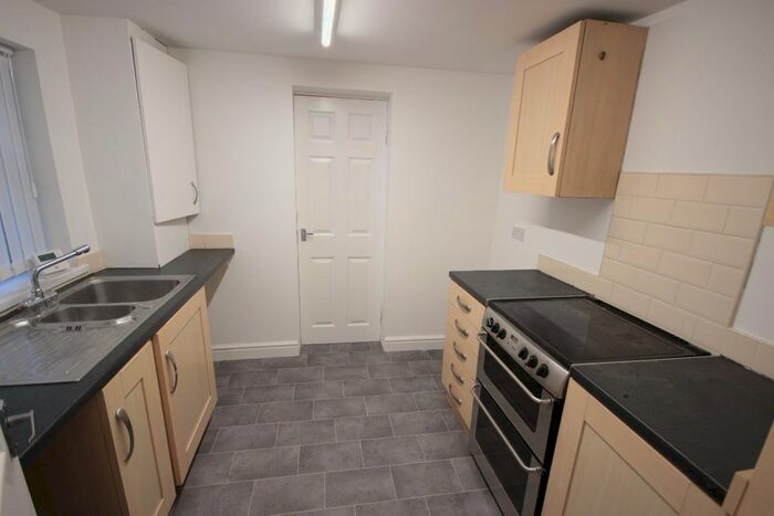 3 Bedroom Terraced House To Rent In Cobden Street, Hull, HU3