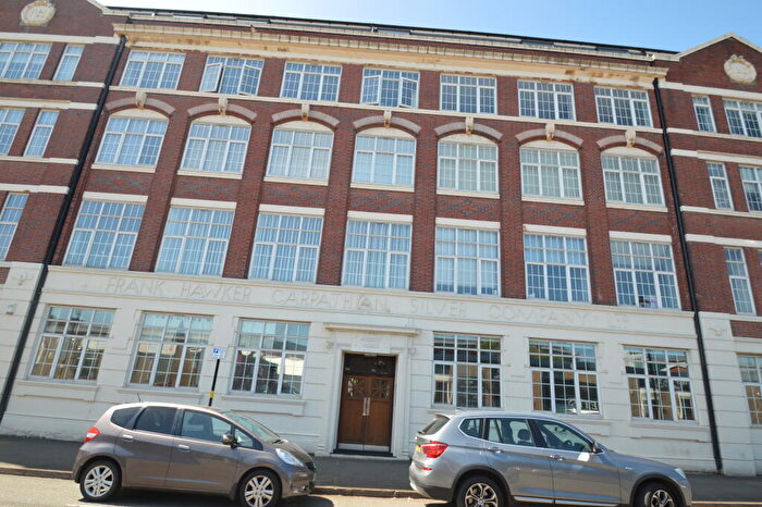 3 Bedroom Flat To Rent In Spencer Street, Birmingham, West Midlands, B18