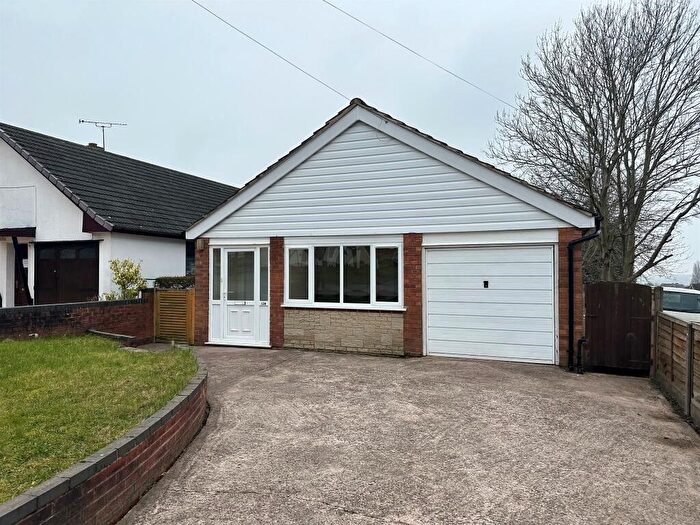 3 Bedroom Bungalow To Rent In Church Hill, Hednesford, Cannock, WS12