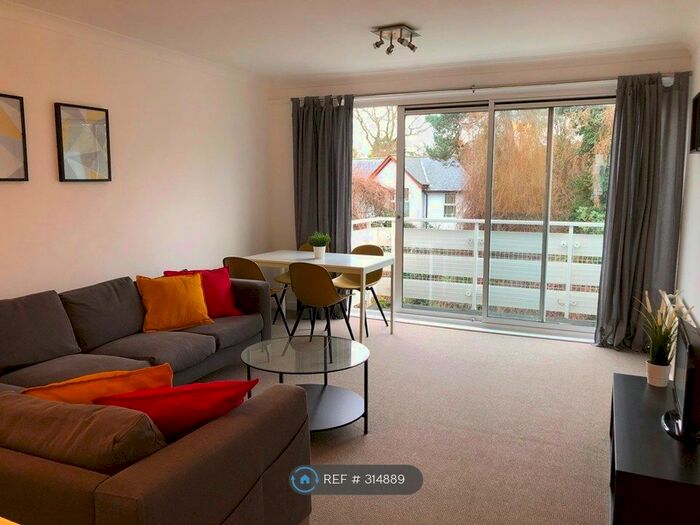 2 Bedroom Flat To Rent In Bath Road, Reading RG1