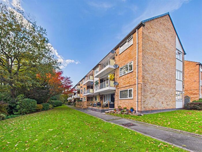 2 Bedroom Apartment For Sale In Morfa Gardens, Coundon, Coventry, CV6