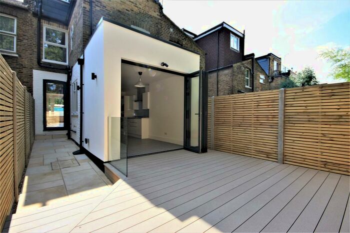 4 Bedroom Terraced House To Rent In Leahurst Rd, Hither Green, SE13