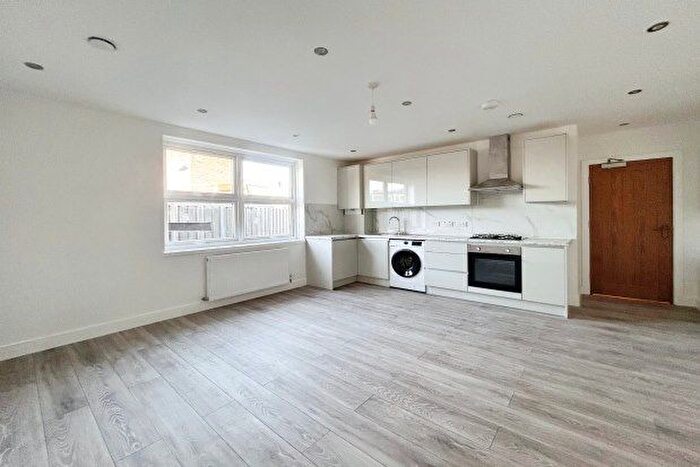 2 Bedroom Flat To Rent In Wote Street, Basingstoke, RG21