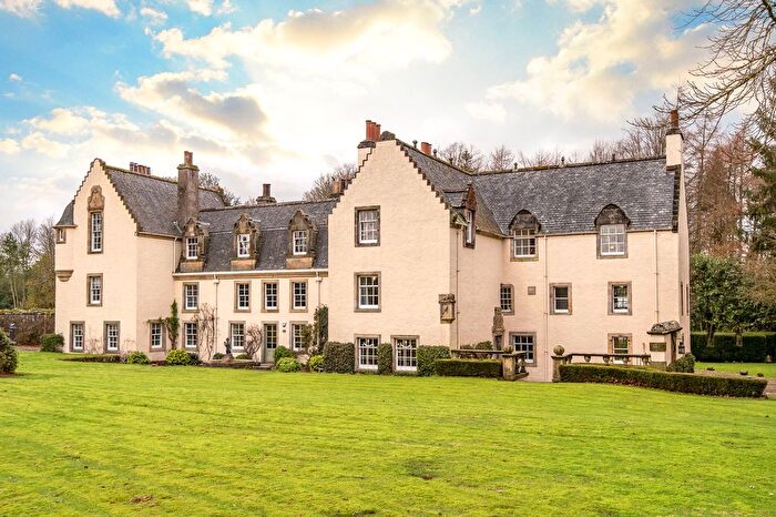 9 Bedroom Detached House For Sale In Briglands House, Rumbling Bridge, Kinross, KY13